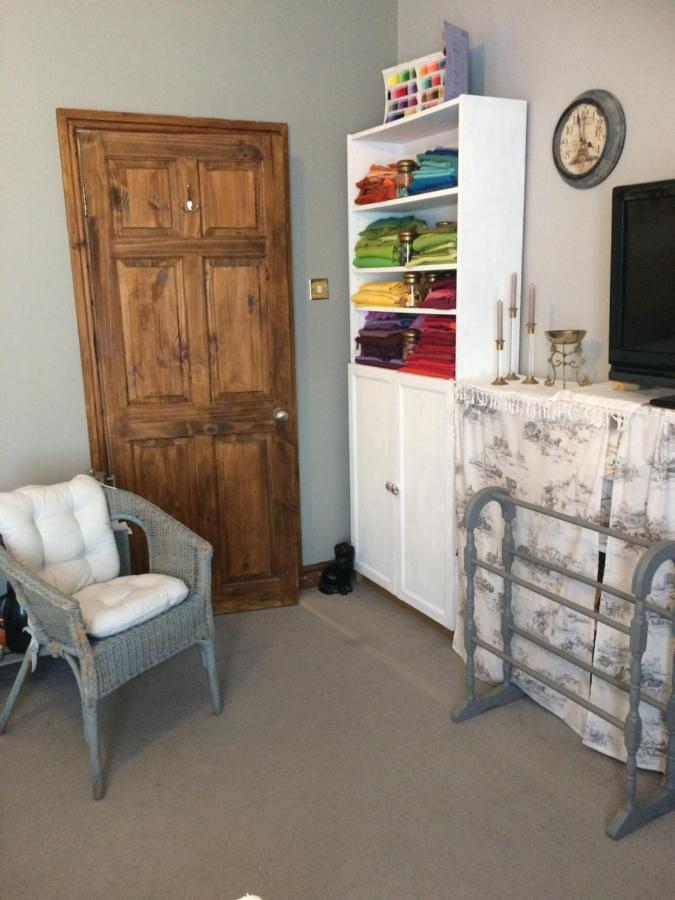 Stylish Room Near Seafront Клийторпс Екстериор снимка